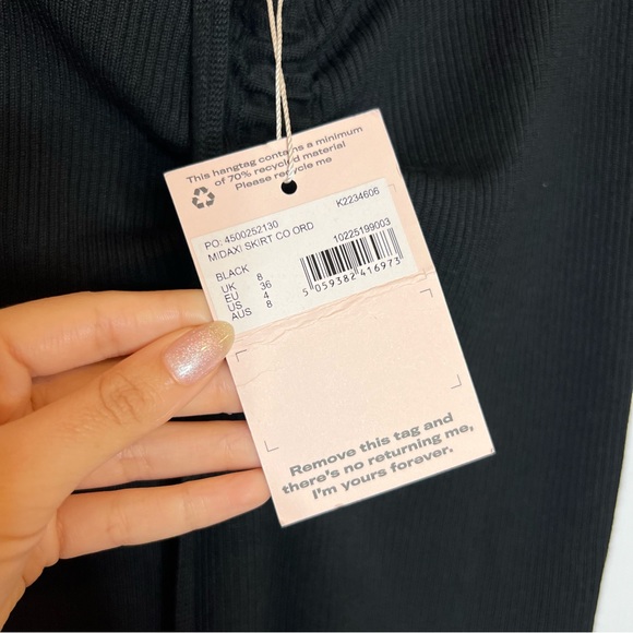 NWT MISSGUIDED Ribbed Knit Bodycon Midi Skirt. Size 4 - Picture 7 of 9